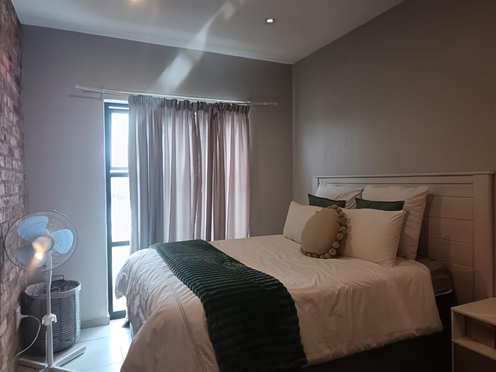 1 Bedroom 1 bathroom Apartment To Rent in Nelspruit Ext 37, Nelspruit