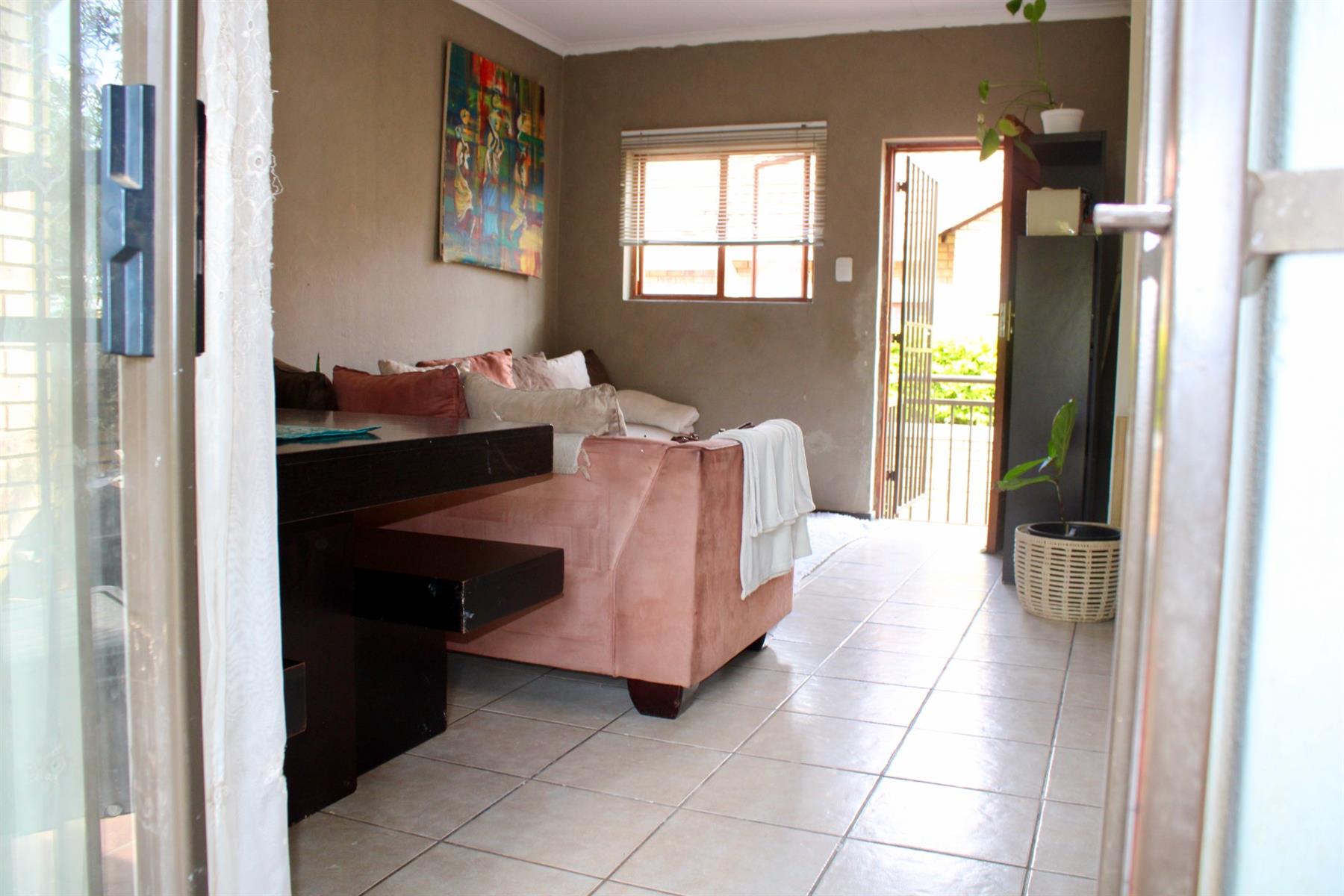 2-Bedroom Townhouse with Spacious Private Garden in Secure Randpark Ridge Complex
