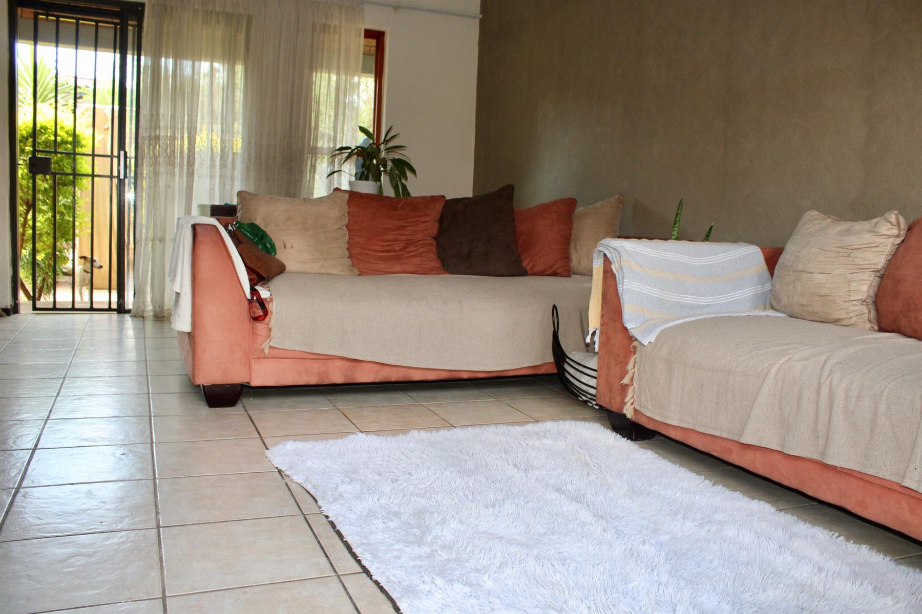 2-Bedroom Townhouse with Spacious Private Garden in Secure Randpark Ridge Complex