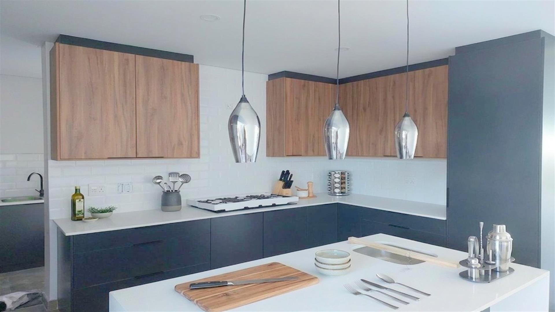 Brand new 4 Bedroom family home, awaiting it's first owner!