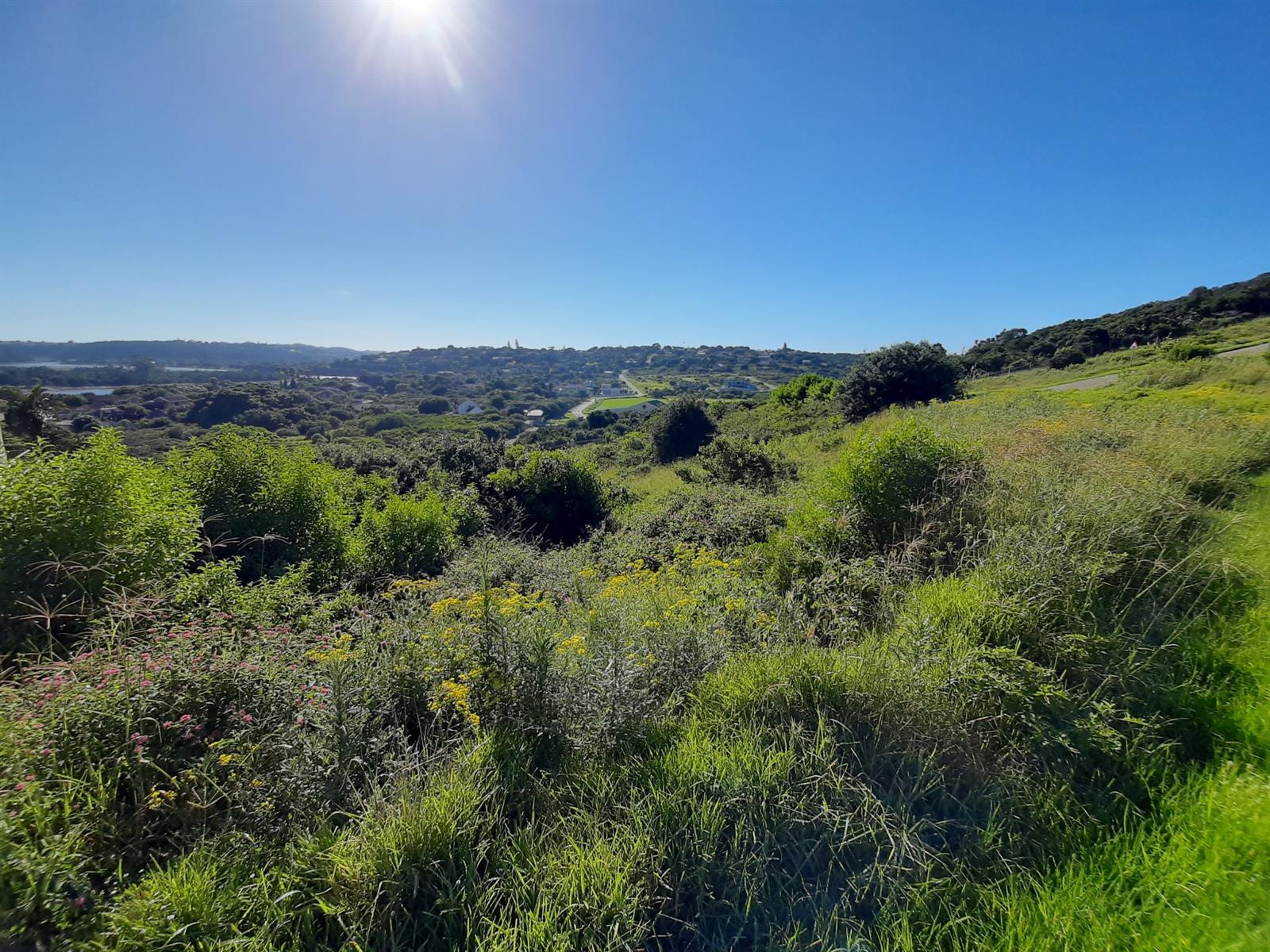 Vacant Land in Riverview Waterfront Estate