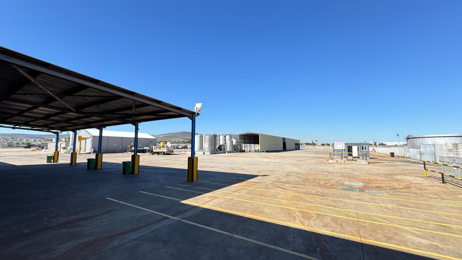 5,990m² Warehouse To Let | Killarney Gardens | Large Yard Component