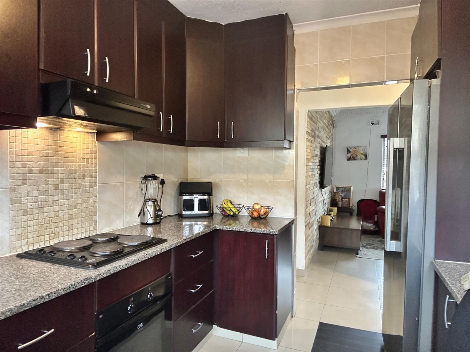 3 Bedroom House for Sale in Newlands East