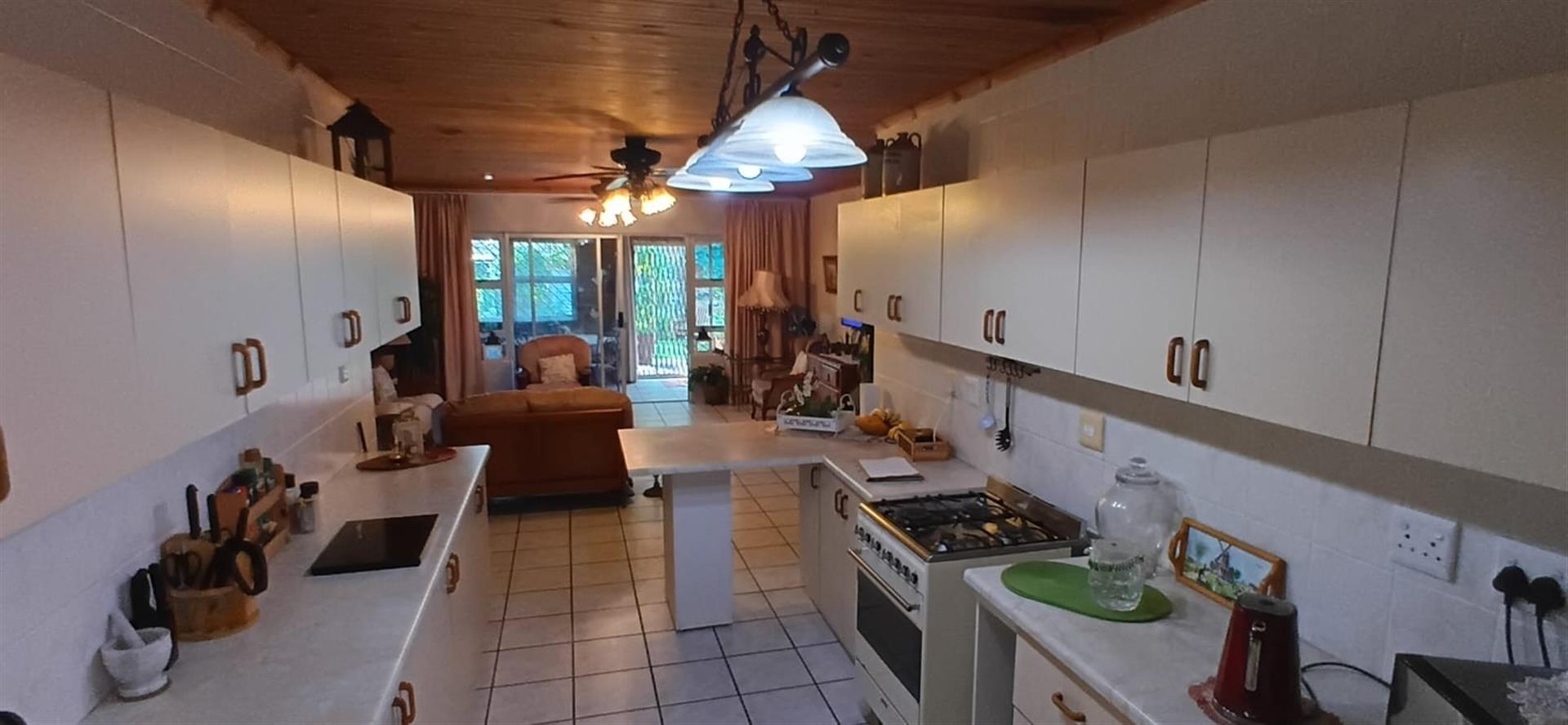 3 Bedroom house with 2 Bedroom Flatlet for Sale in Birdswood, Richards Bay, KwaZulu Natal