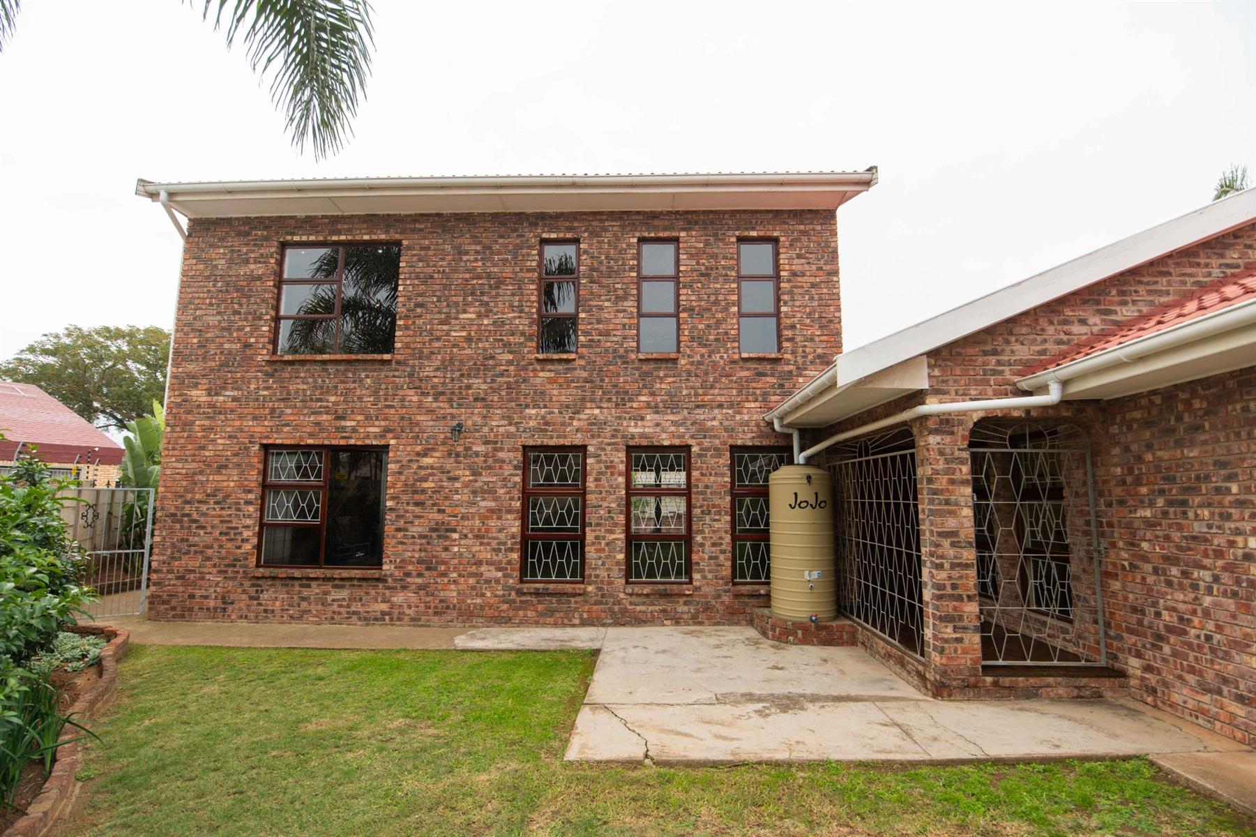Priced to Sell! Property with Pool, Tanks + Solar Panels | Listed by Danté Koen, eXp Realty