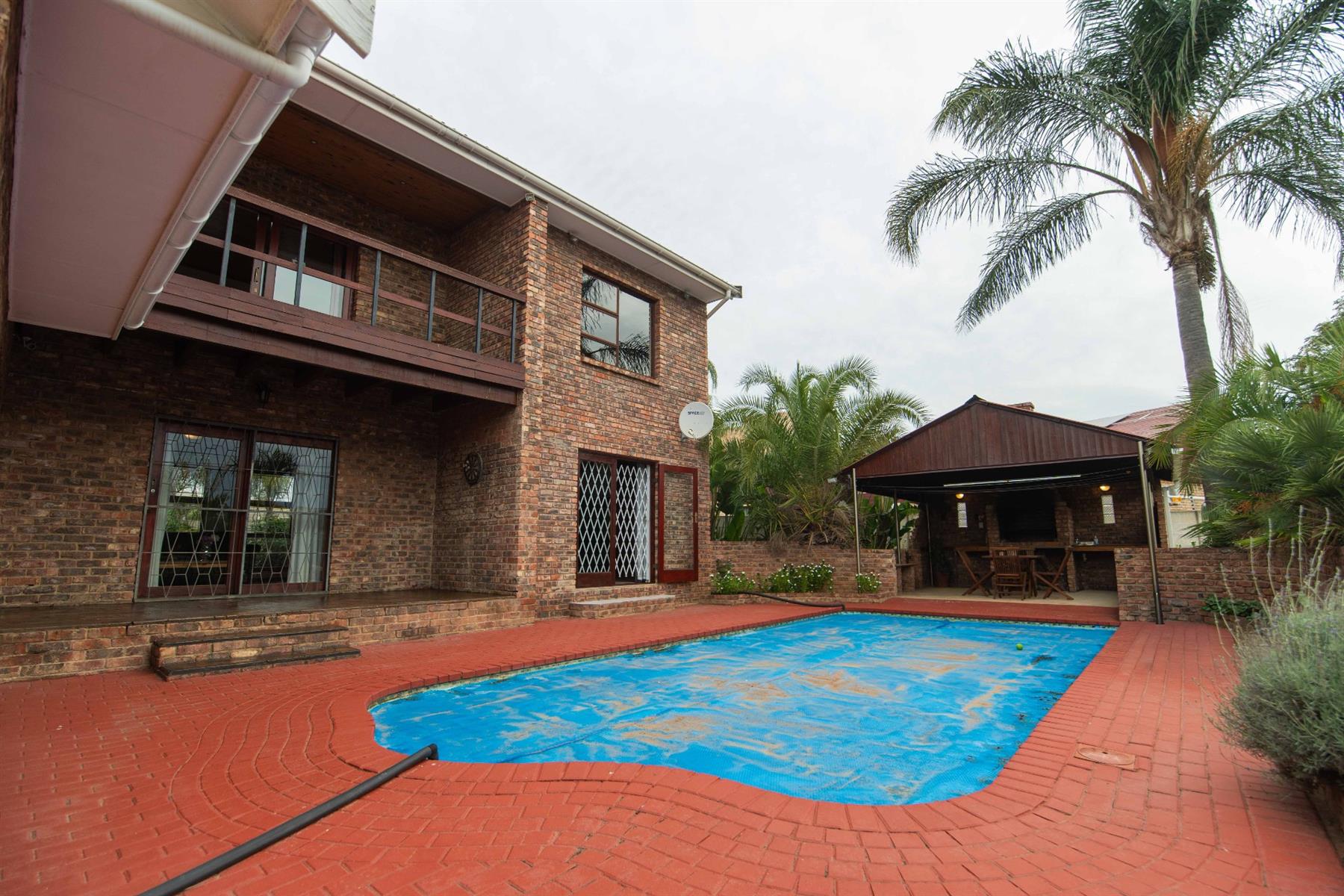 House for sale in Campher Park, Despatch, 24 Eendrag Street, Campher Park, Despatch, Eastern Cape, 909 m²