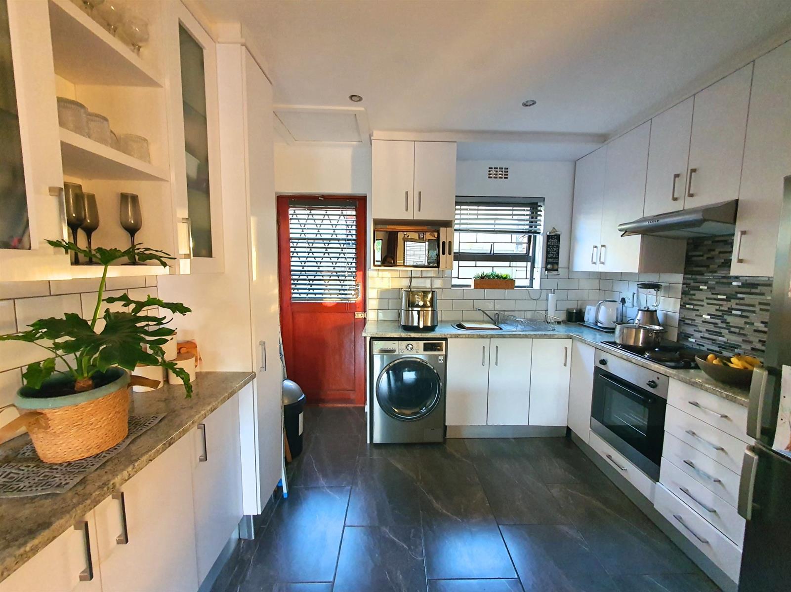 2-Bedroom Starter in Secure Gated Community