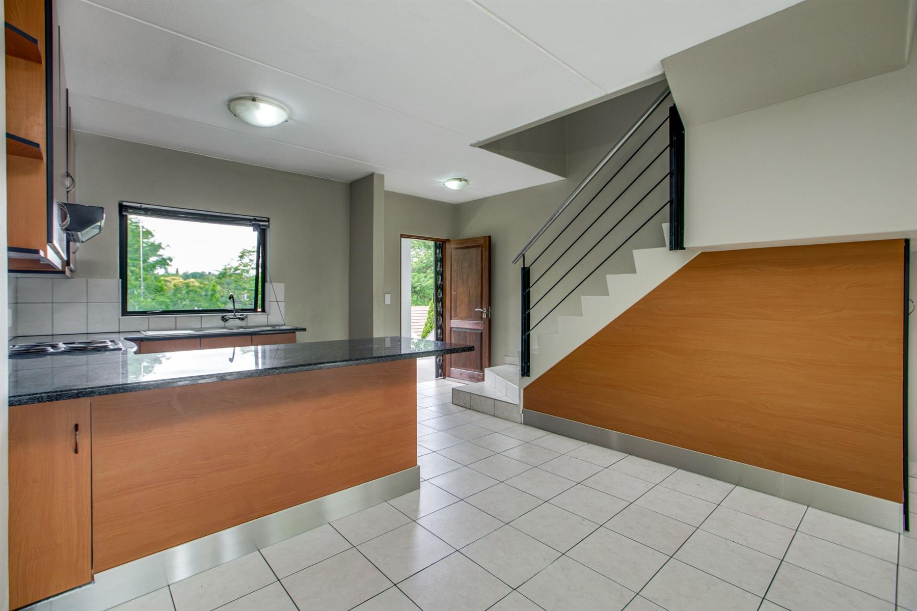 UNDER OFFER - Scenic Apartment For Sale in Magaliessig, Sandton