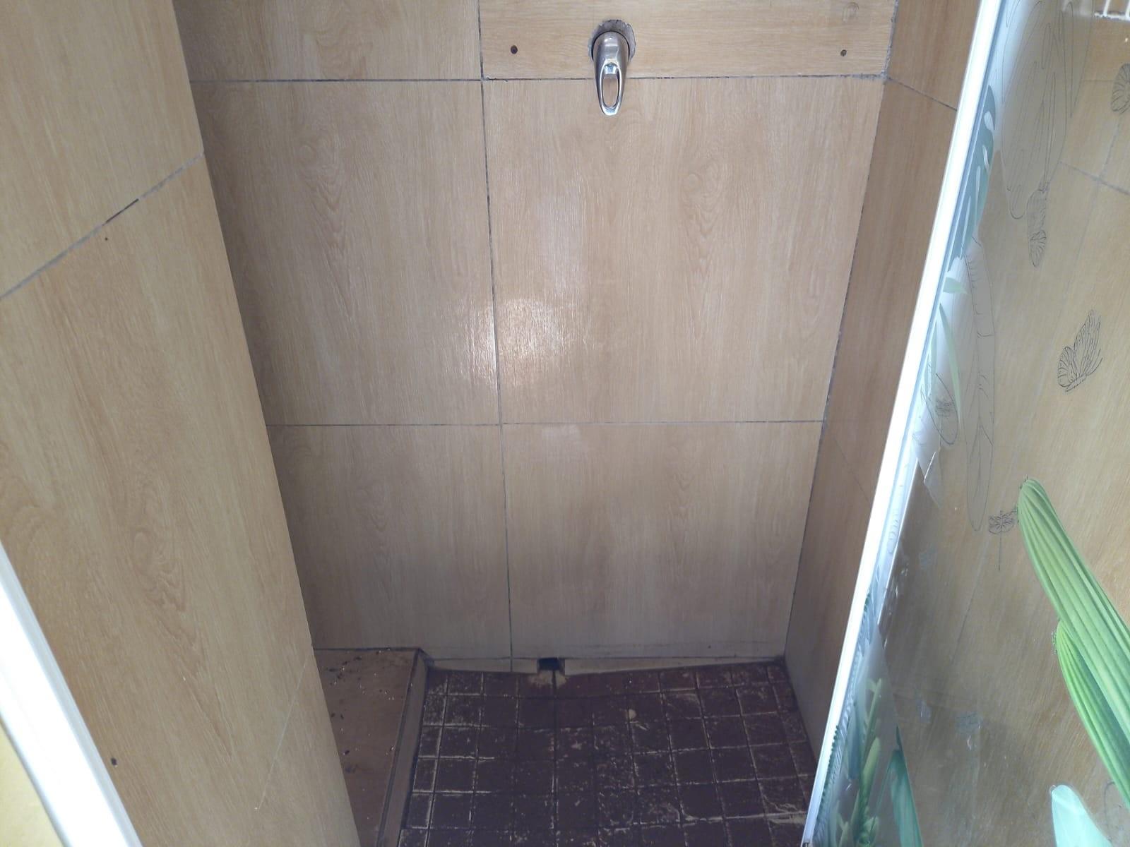 Huge four bedroom house To Rent in Glenmore, Durban, KwaZulu Natal