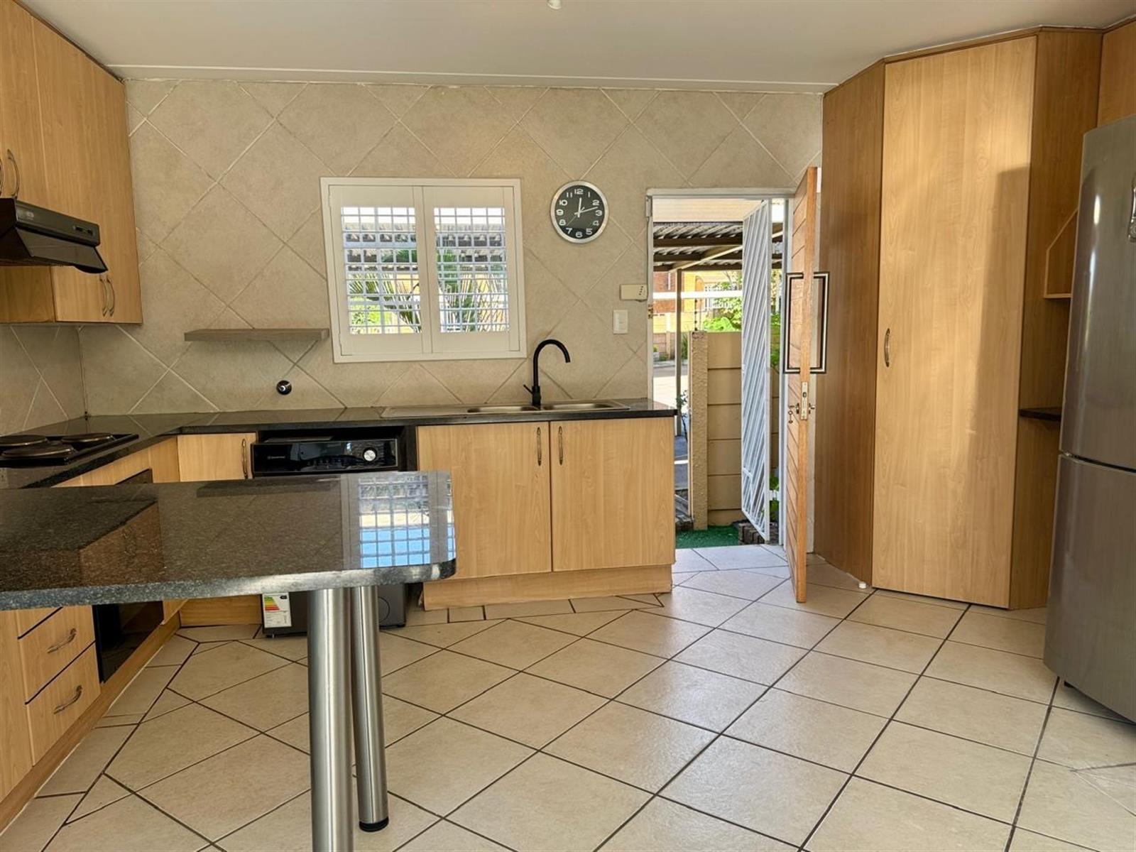 Townhouse for rent in North Riding, Randburg