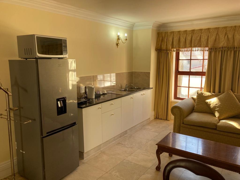 Luxury Open-Plan Studio Apartment with Spacious Balcony (108)