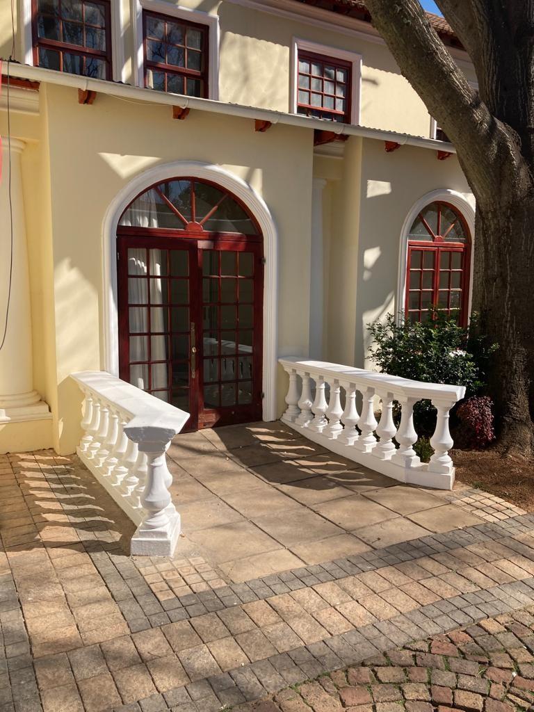 Modern Fully Furnished Studio - Luxury and Convenience Combined (114)