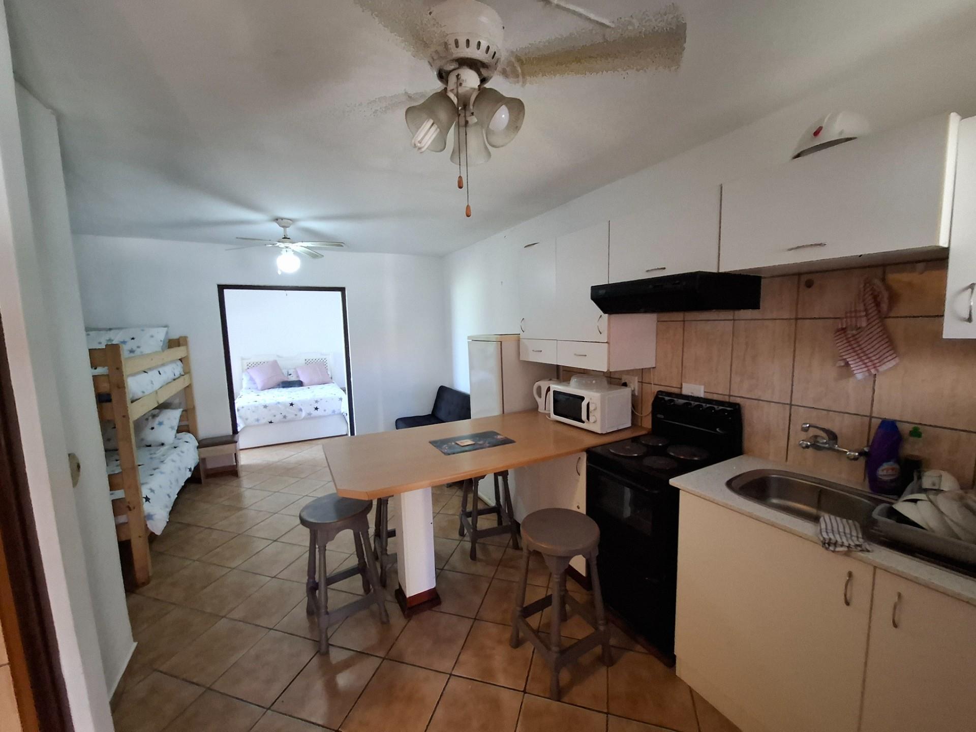 Apartment For Sale in Uvongo, Margate, KwaZulu Natal