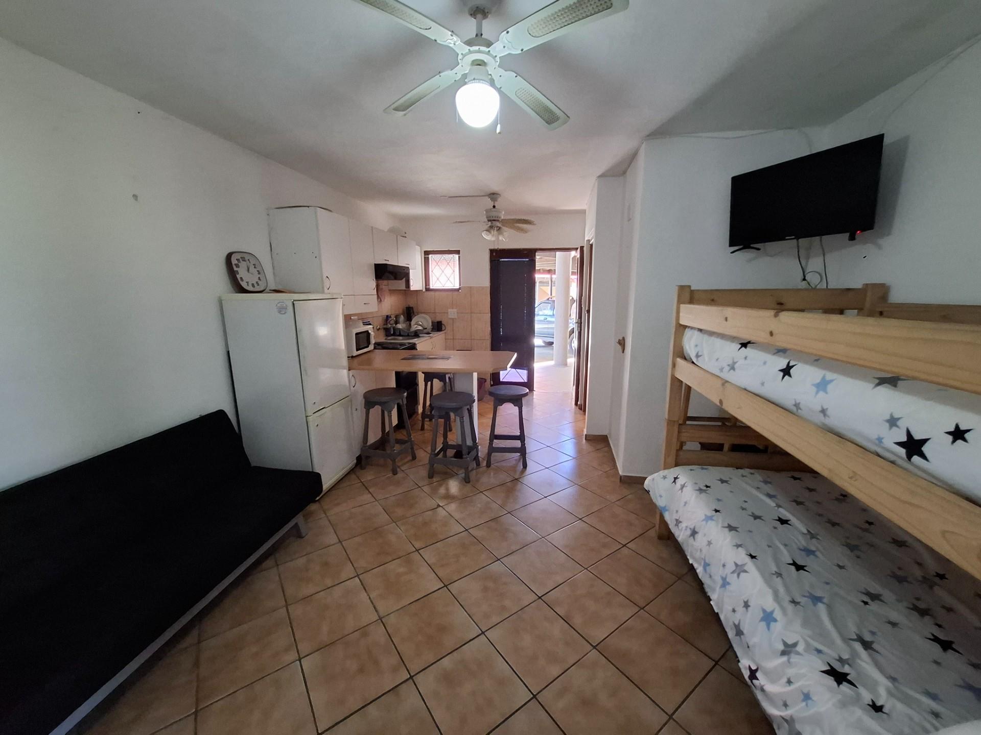 Apartment For Sale in Uvongo, Margate, KwaZulu Natal