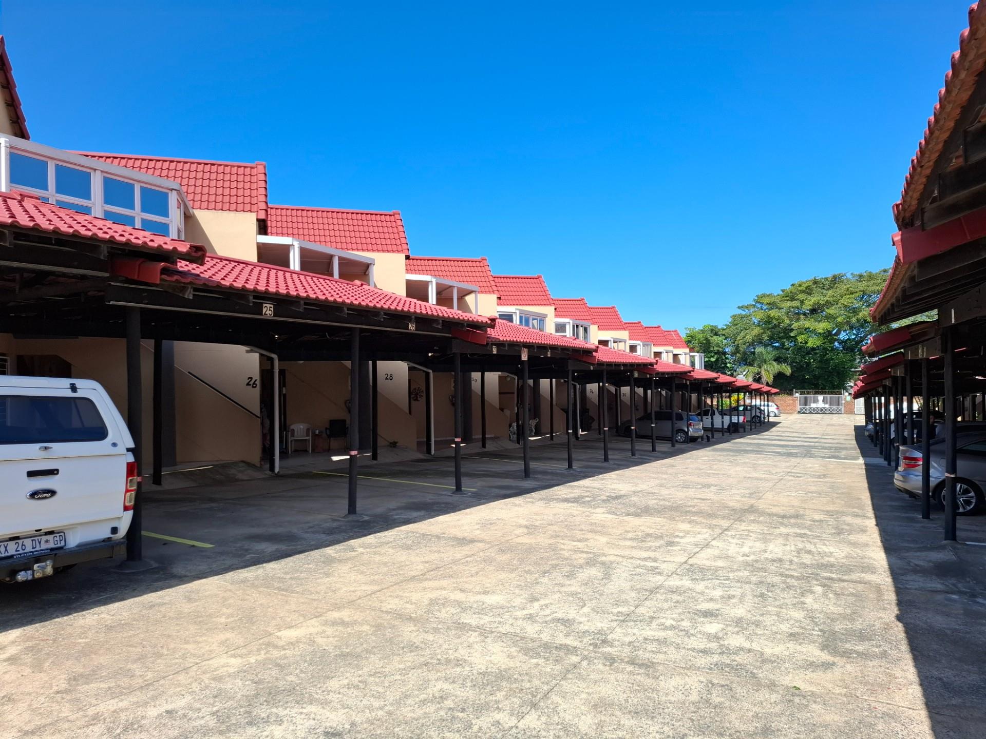 Apartment For Sale in Uvongo, Margate, KwaZulu Natal