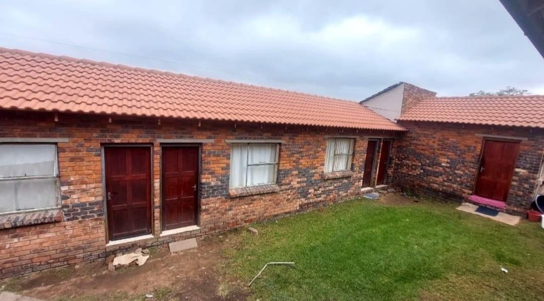 House For Sale in Tasbet Park Ext 1, Tasbet Park, Witbank
