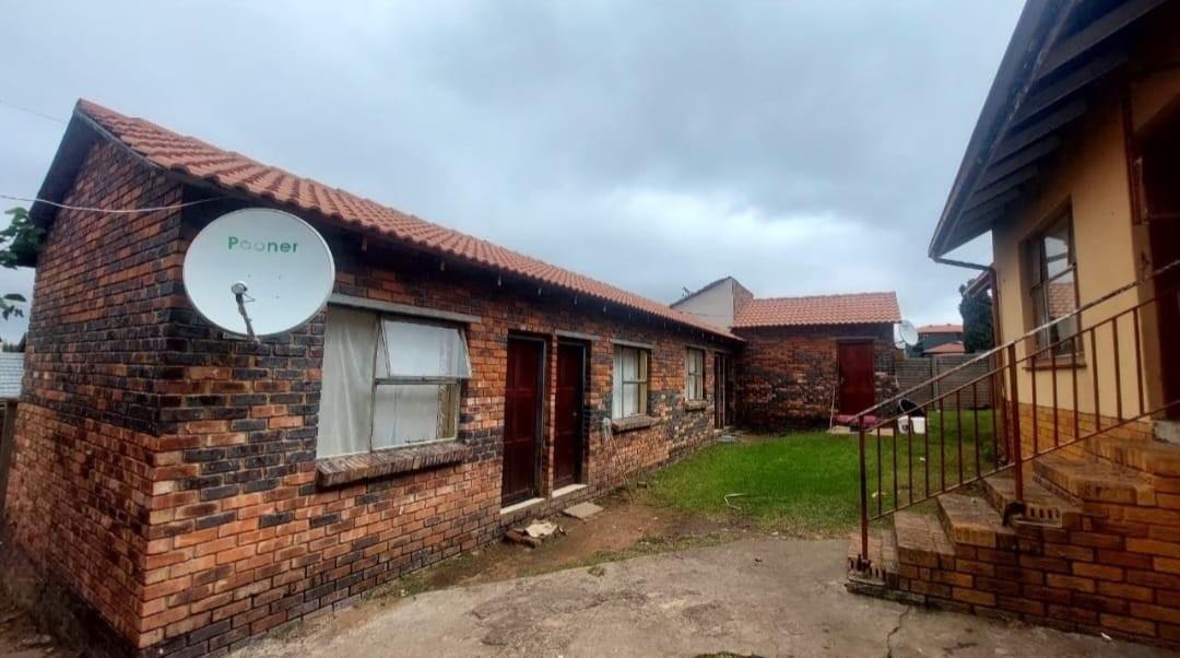 House For Sale in Tasbet Park Ext 1, Tasbet Park, Witbank