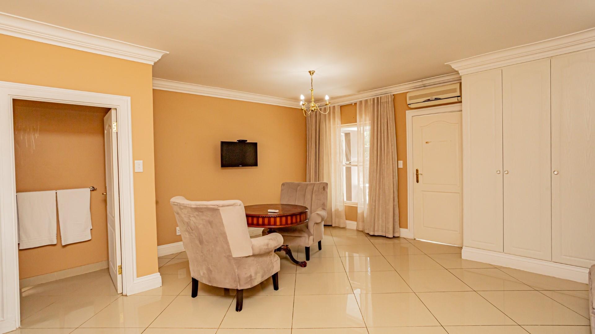 Apartment To Rent in Brooklyn, Pretoria (403)