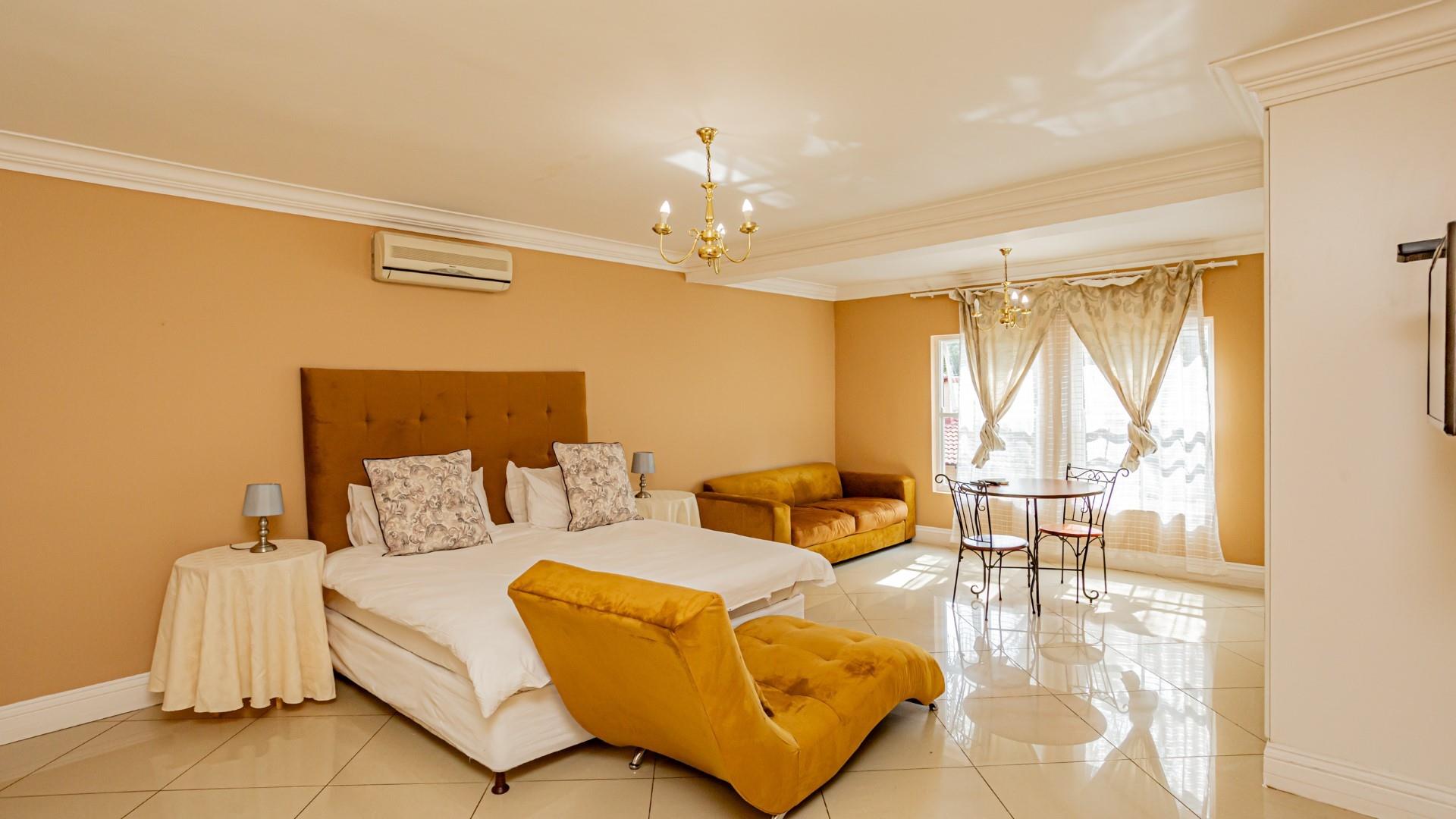 Apartment To Rent in Brooklyn, Pretoria (405)