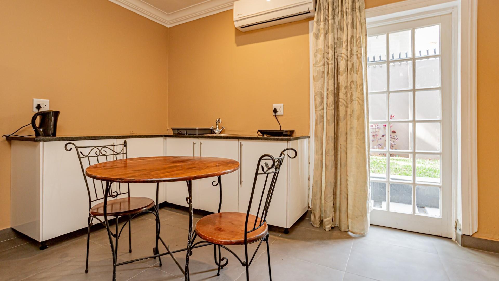 Apartment To Rent in Brooklyn, Pretoria (407)