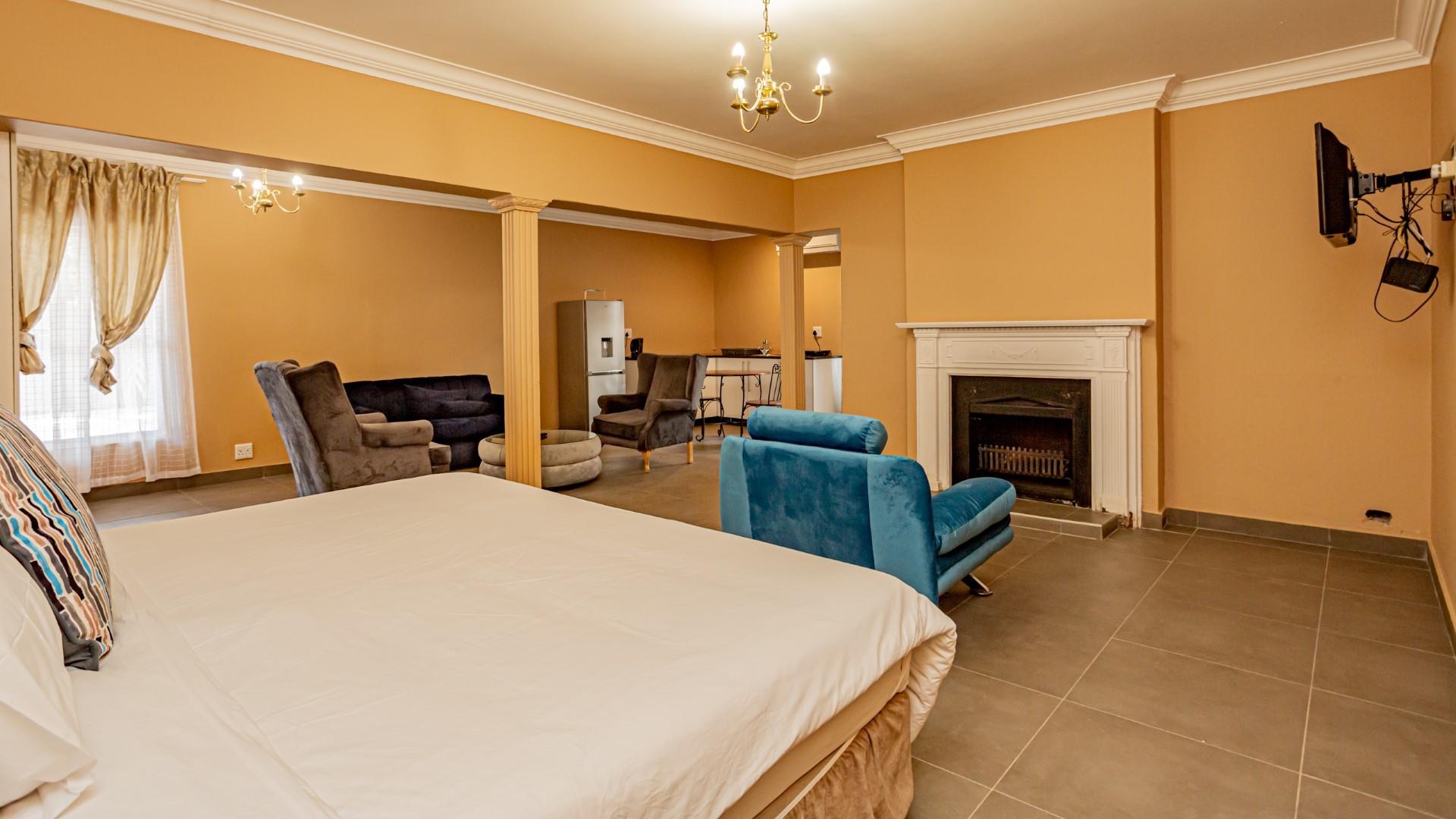 Apartment To Rent in Brooklyn, Pretoria (407)