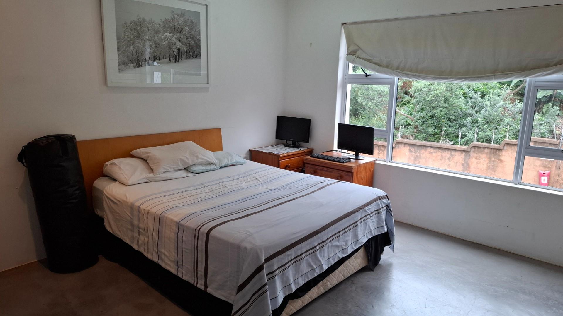 SHELLY BEACH STUNNING PROPERTY IN A SAFE ESTATE