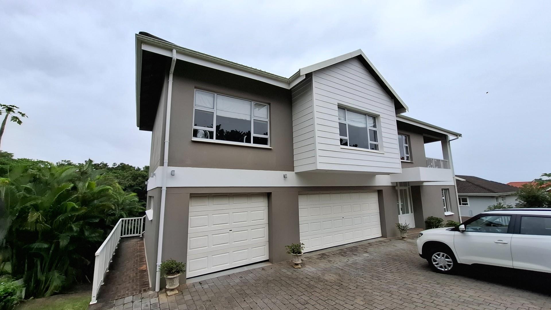 SHELLY BEACH STUNNING PROPERTY IN A SAFE ESTATE