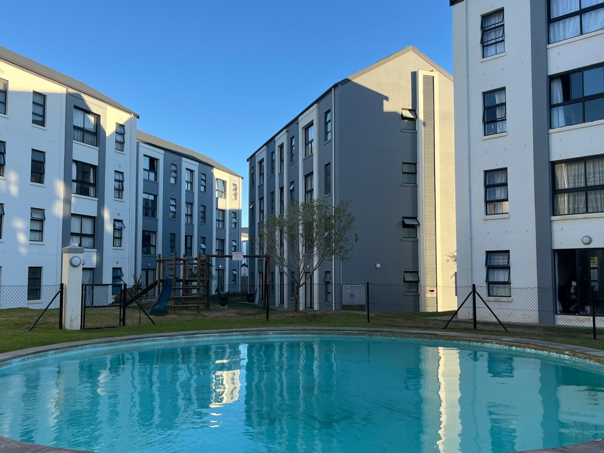 Apartment For Sale in Aan de Wijnlanden, Stellenbosch