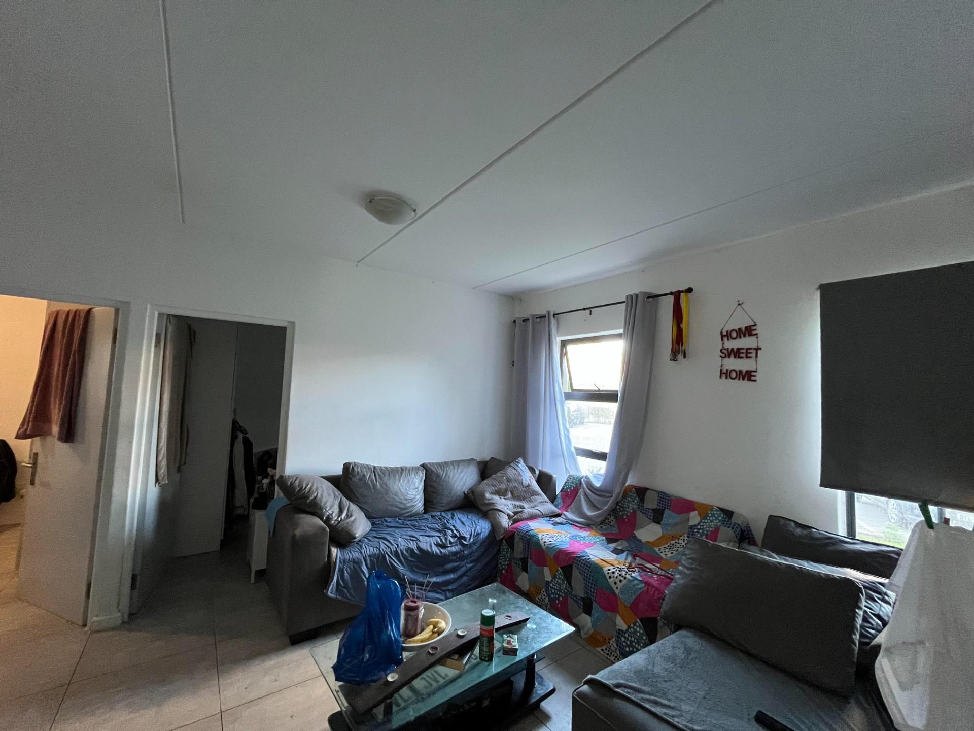 Apartment For Sale in Aan de Wijnlanden, Stellenbosch
