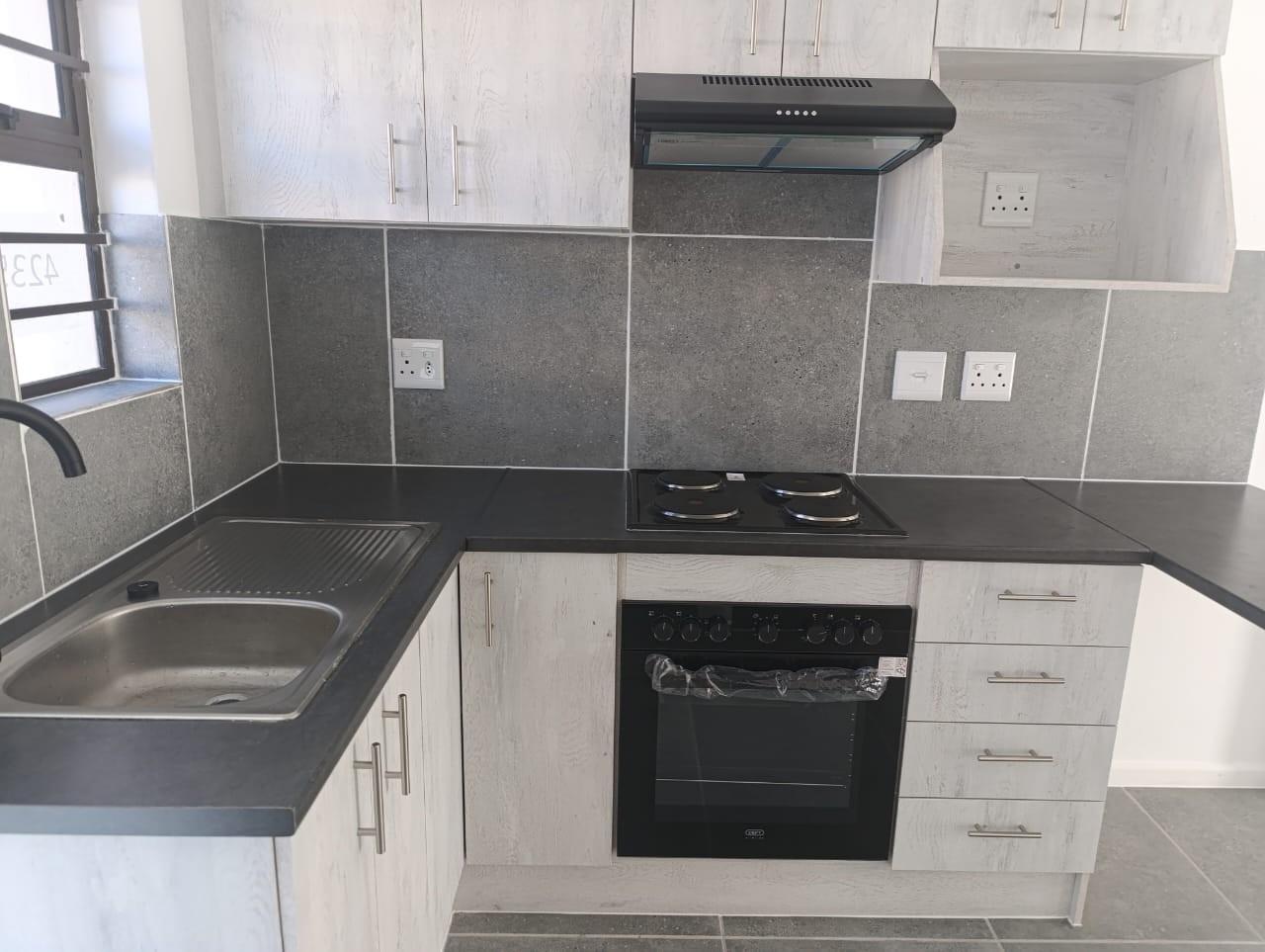 Apartment for rent in Silversands, Blue Downs, 75 m²
