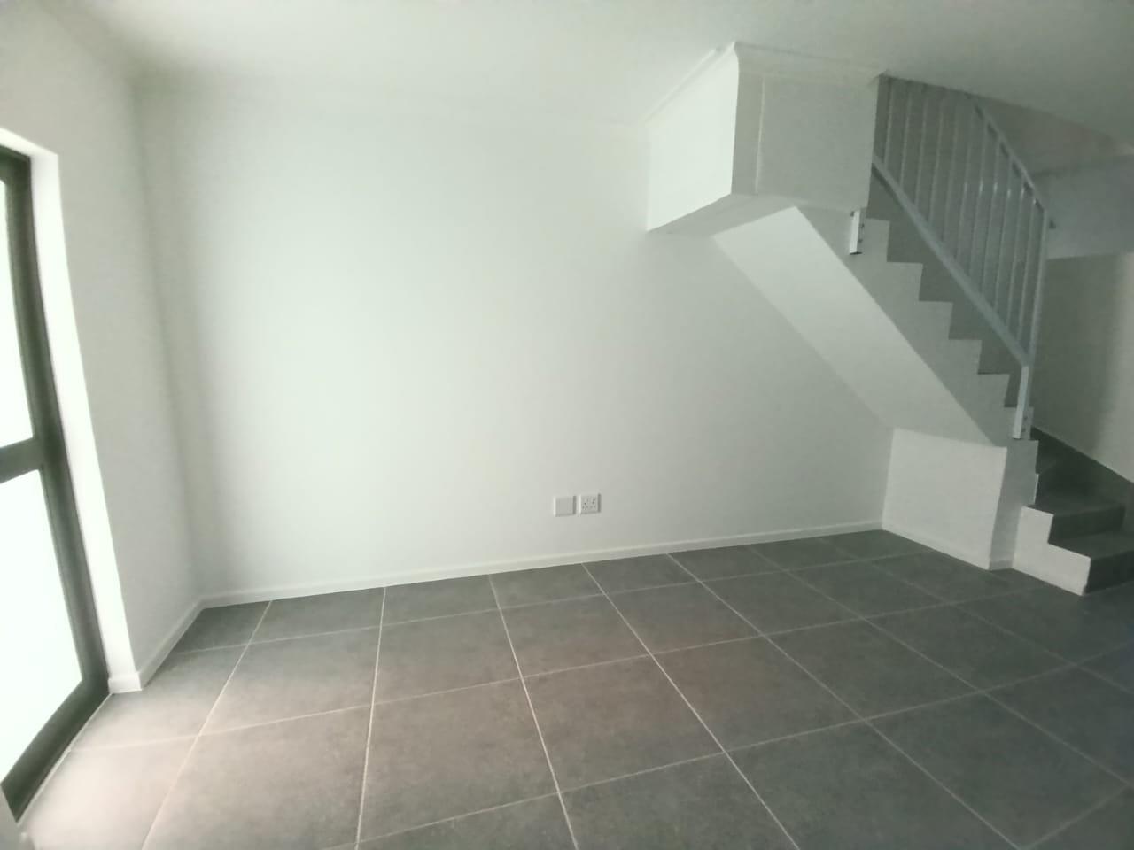 Apartment for rent in Silversands, Blue Downs, 75 m²