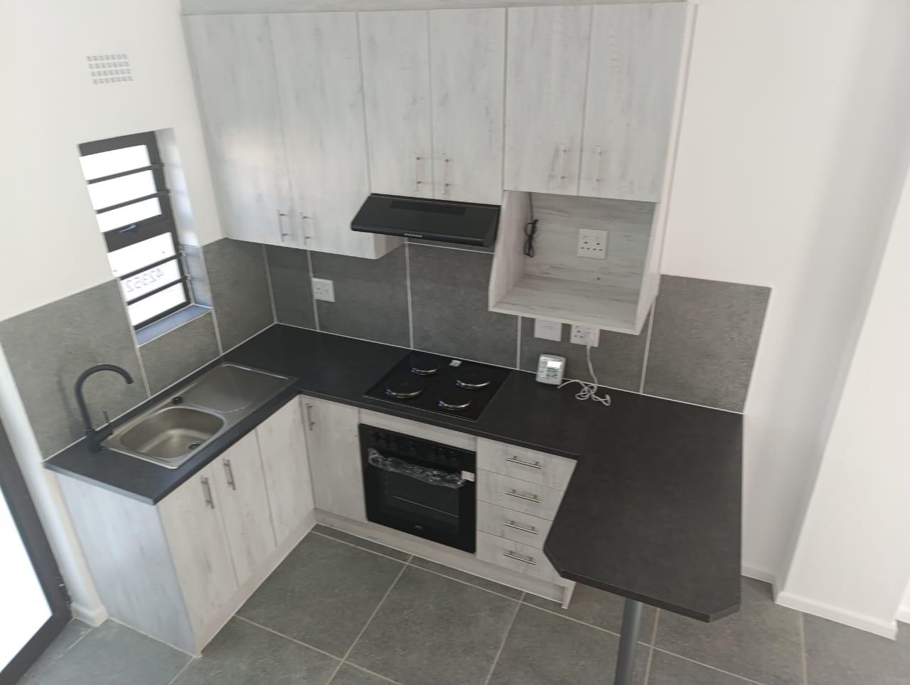 Apartment for rent in Silversands, Blue Downs, 75 m²
