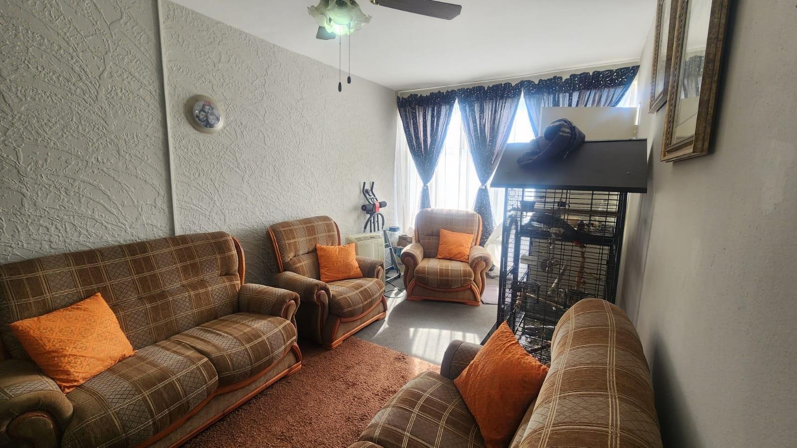 Affordable 1-Bedroom Apartment in the Heart of Brakpan Central