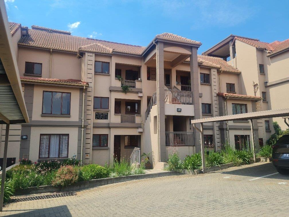 Modern, Secure and Move-In Ready - Perfect for Young Buyers or Investors