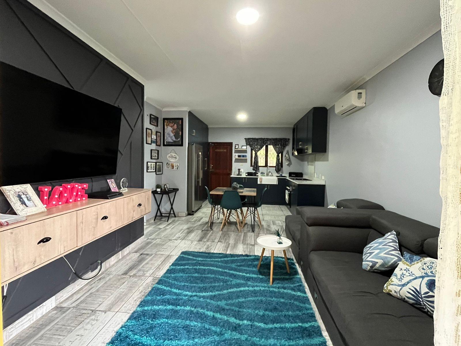Townhouse for sale in Escombe, Queensburgh, KwaZulu Natal