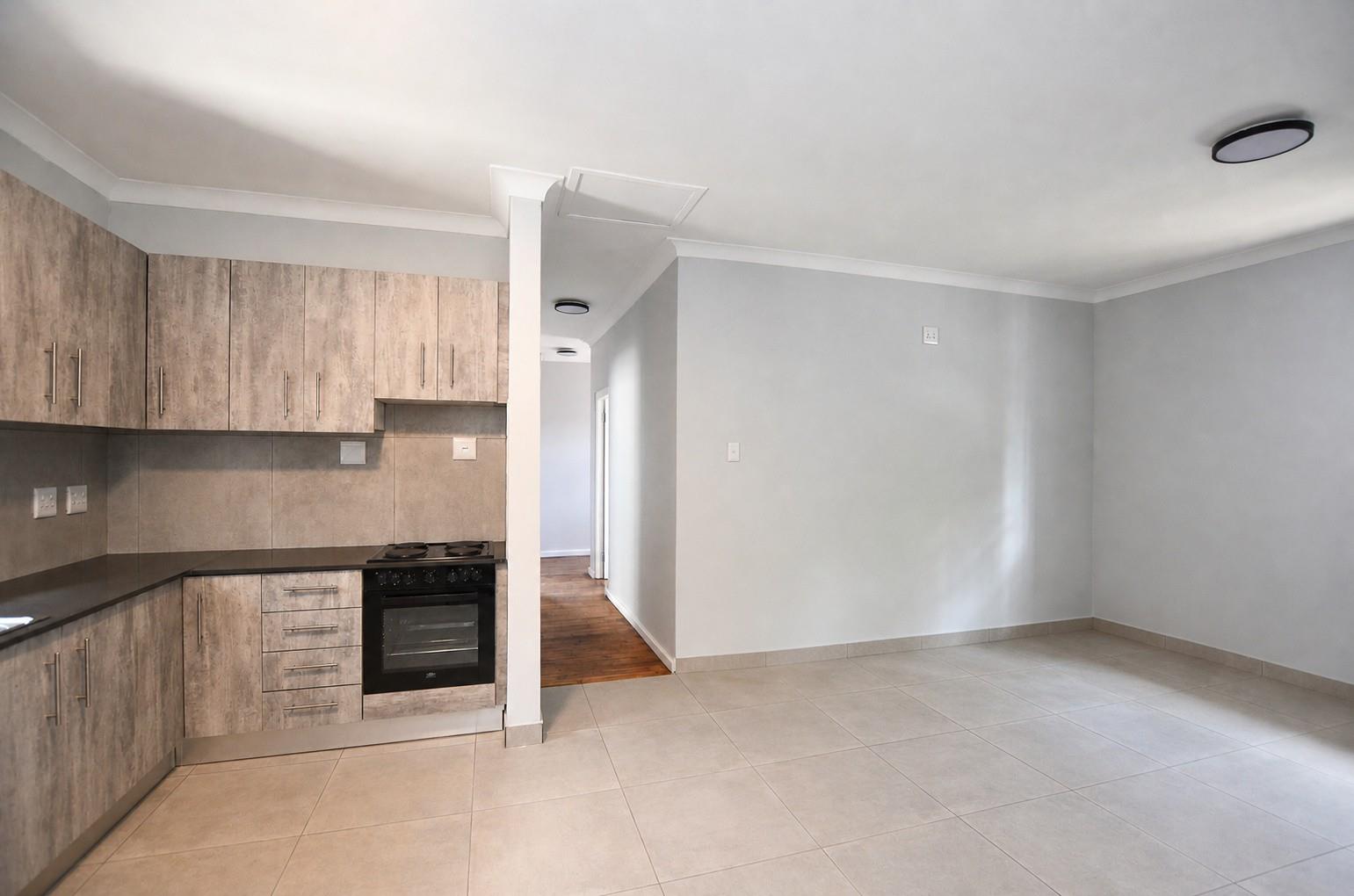 R27,000 rental potential - Let Your Tenant Help Pay the Bond