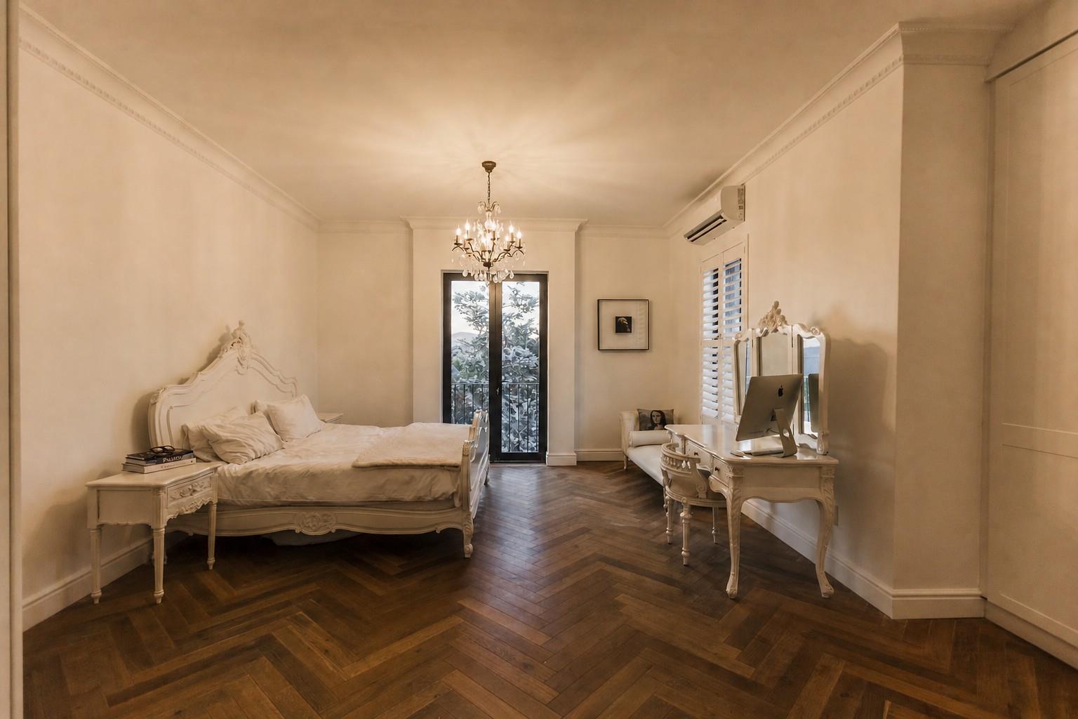 Beautiful Family Home in Upmarket Estate