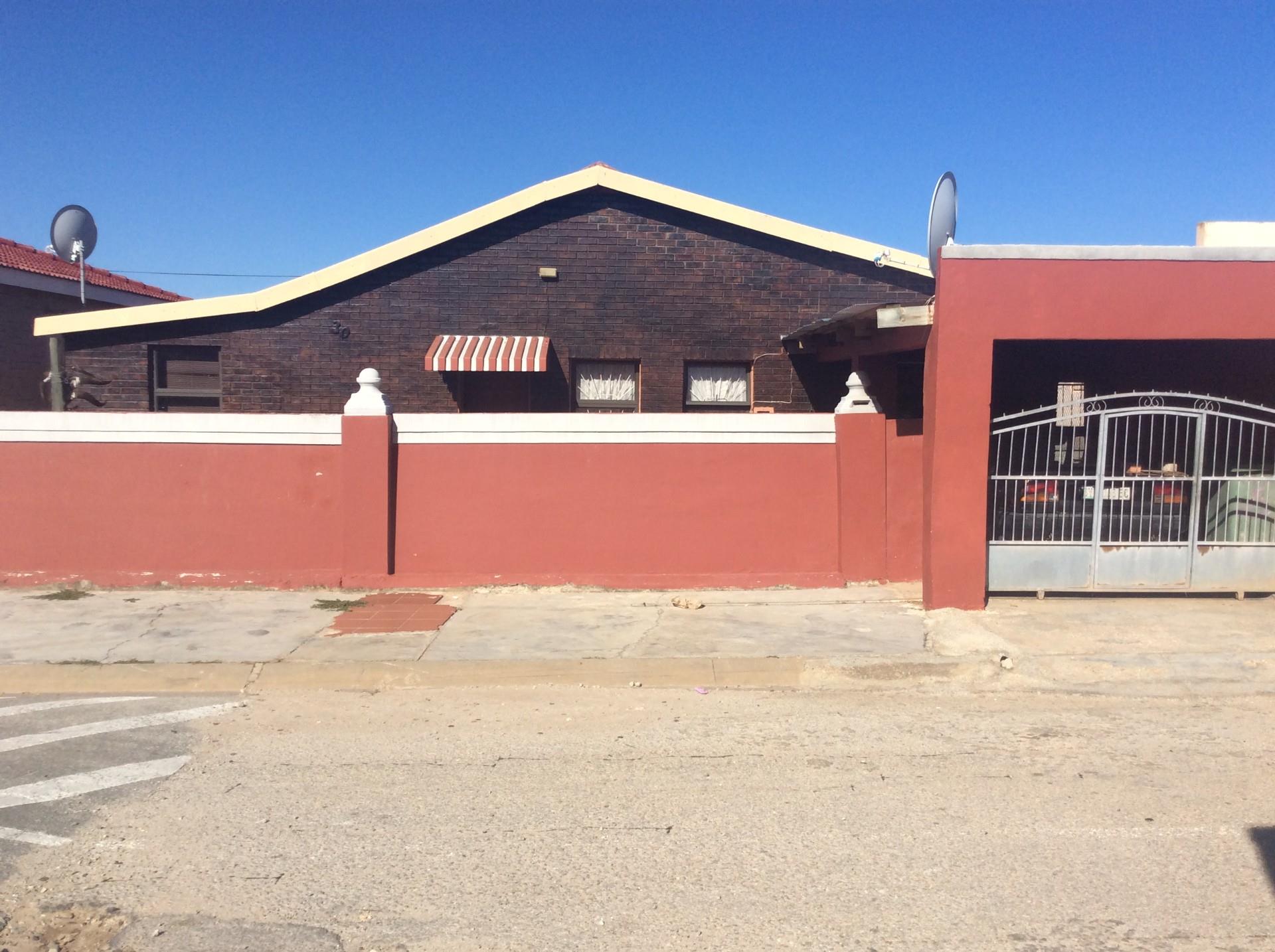 House For Sale in KwaNobuhle, Uitenhage