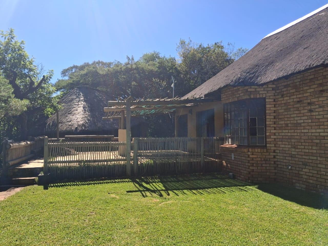 Small Holding For Sale in Boschfontein AH, Rustenburg, North West
