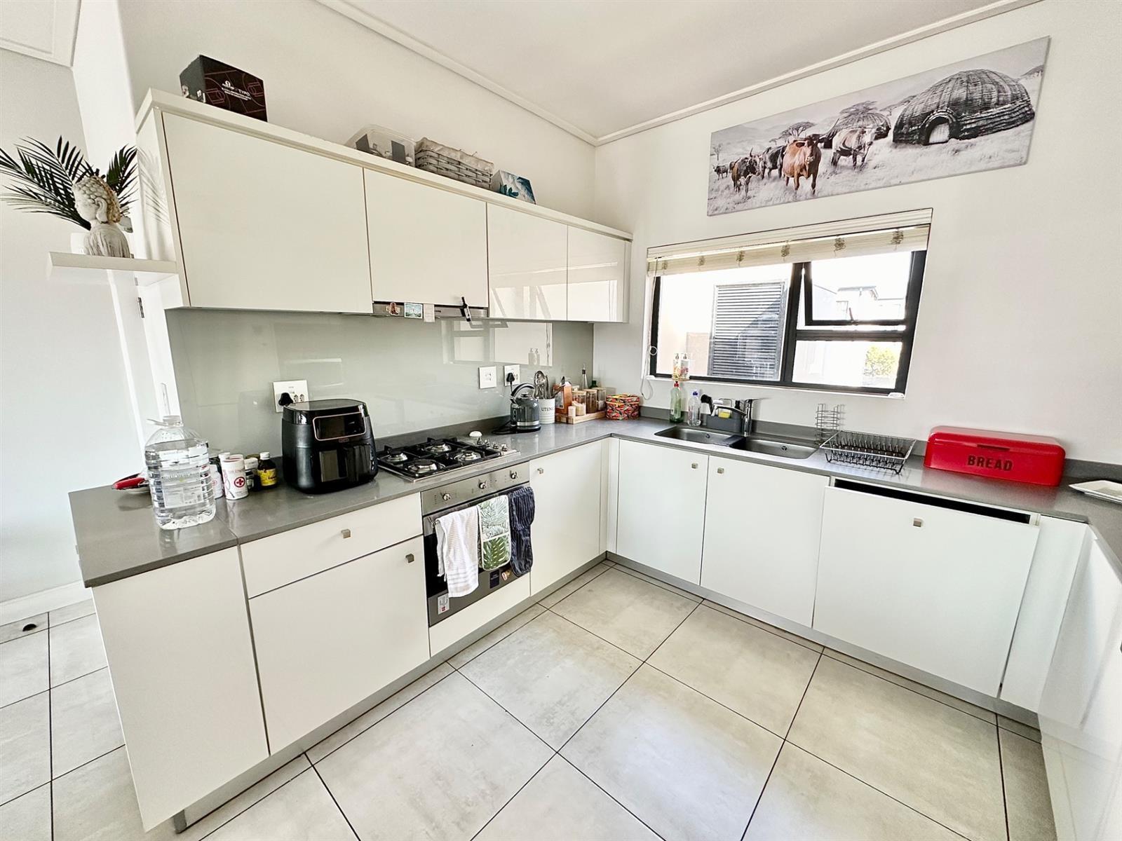 Apartment For Sale in The Polofields, Waterfall, Midrand