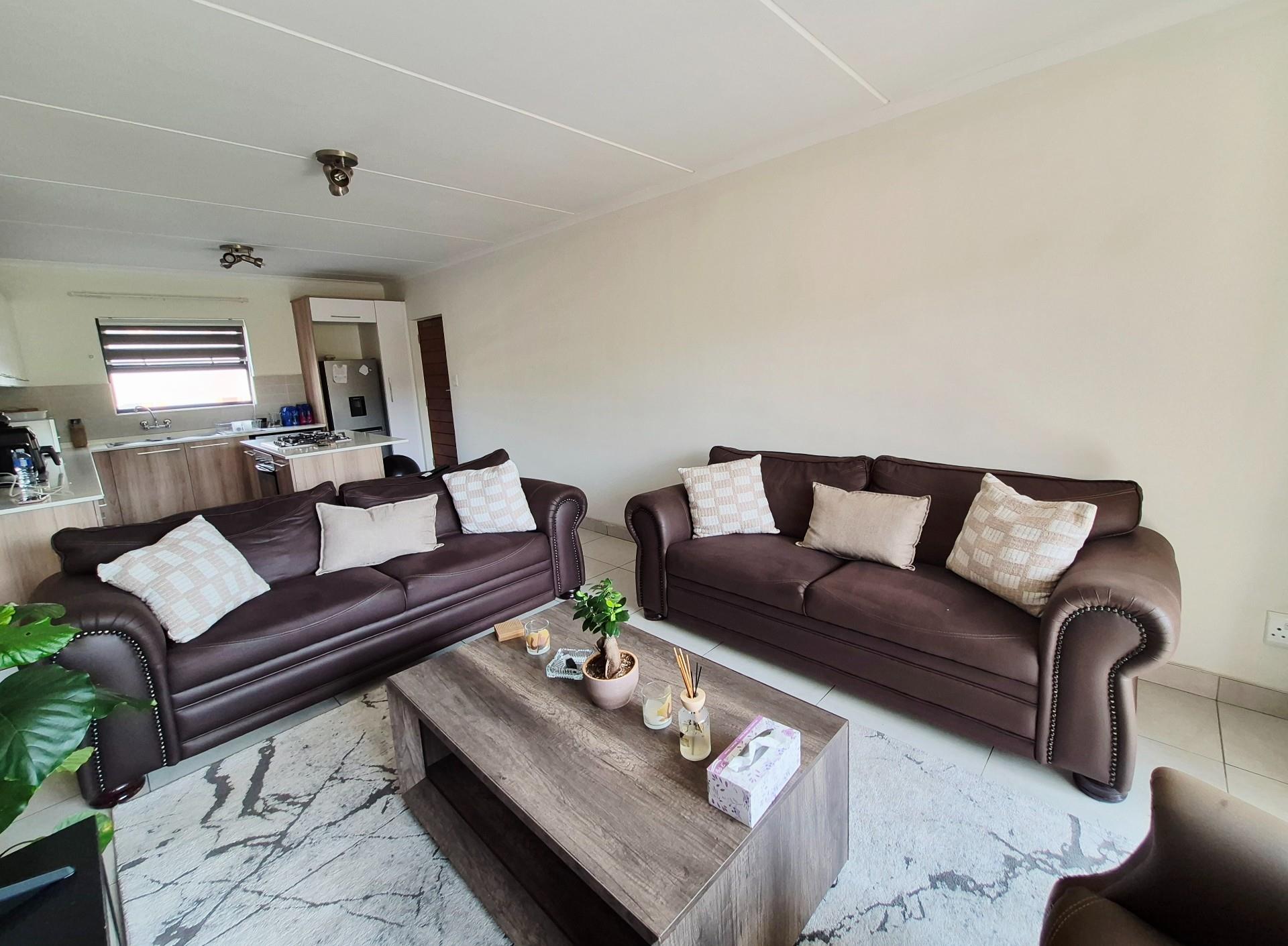 Modern Lifestyle Living in Sought-After Founders Hill, Modderfontein