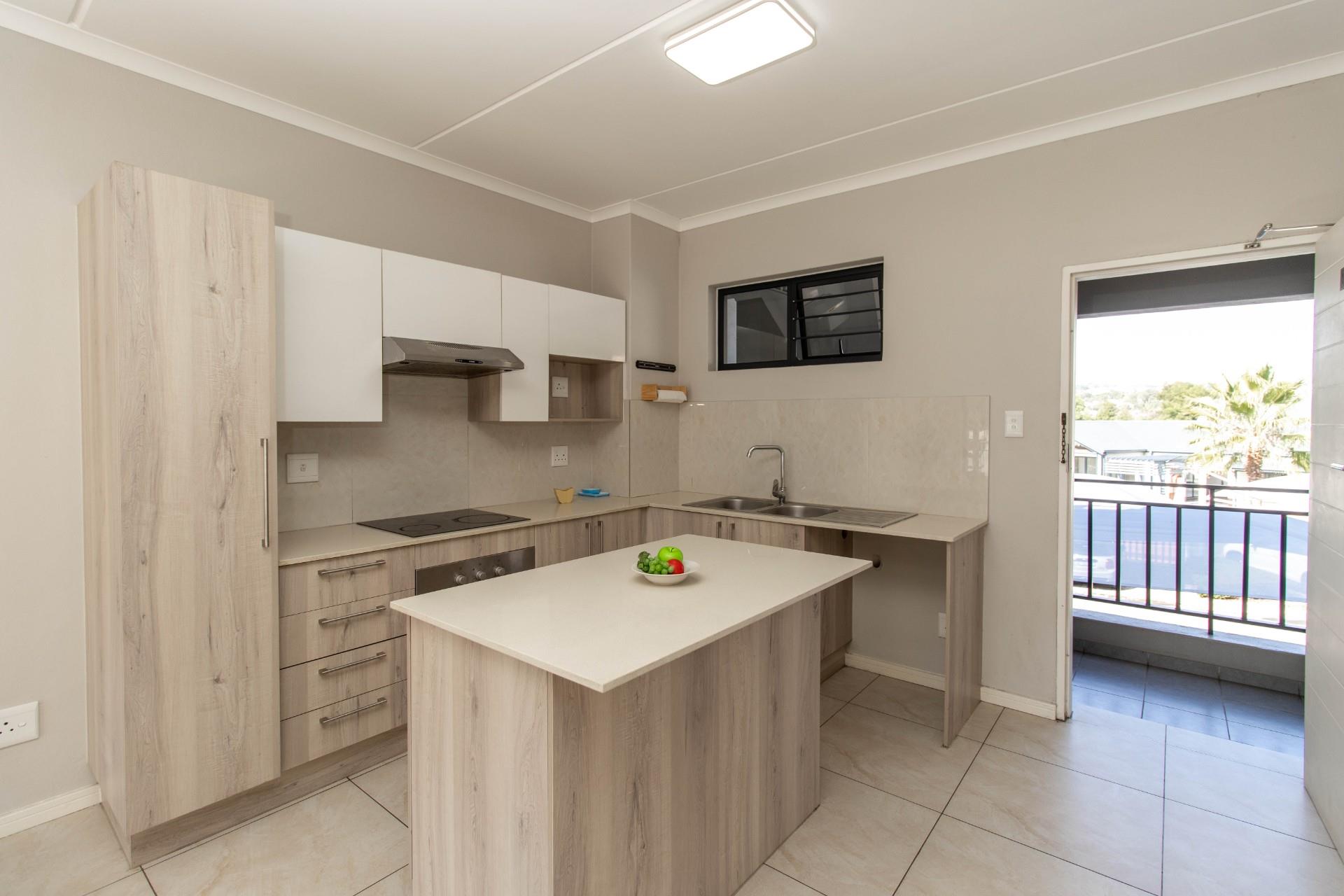 Secure, lock up ‘n go in a sought-after complex