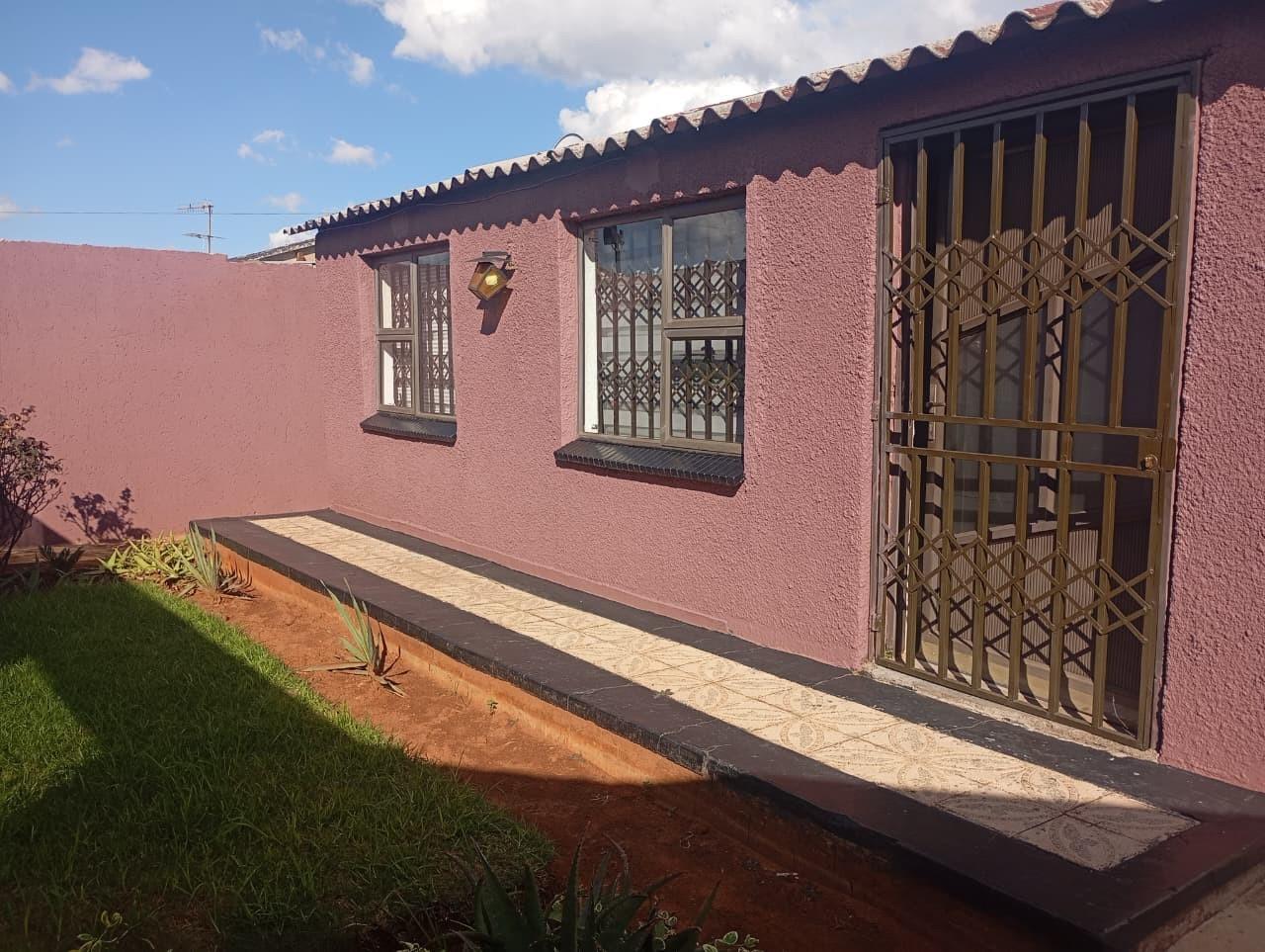 House To Rent in Naledi, Soweto