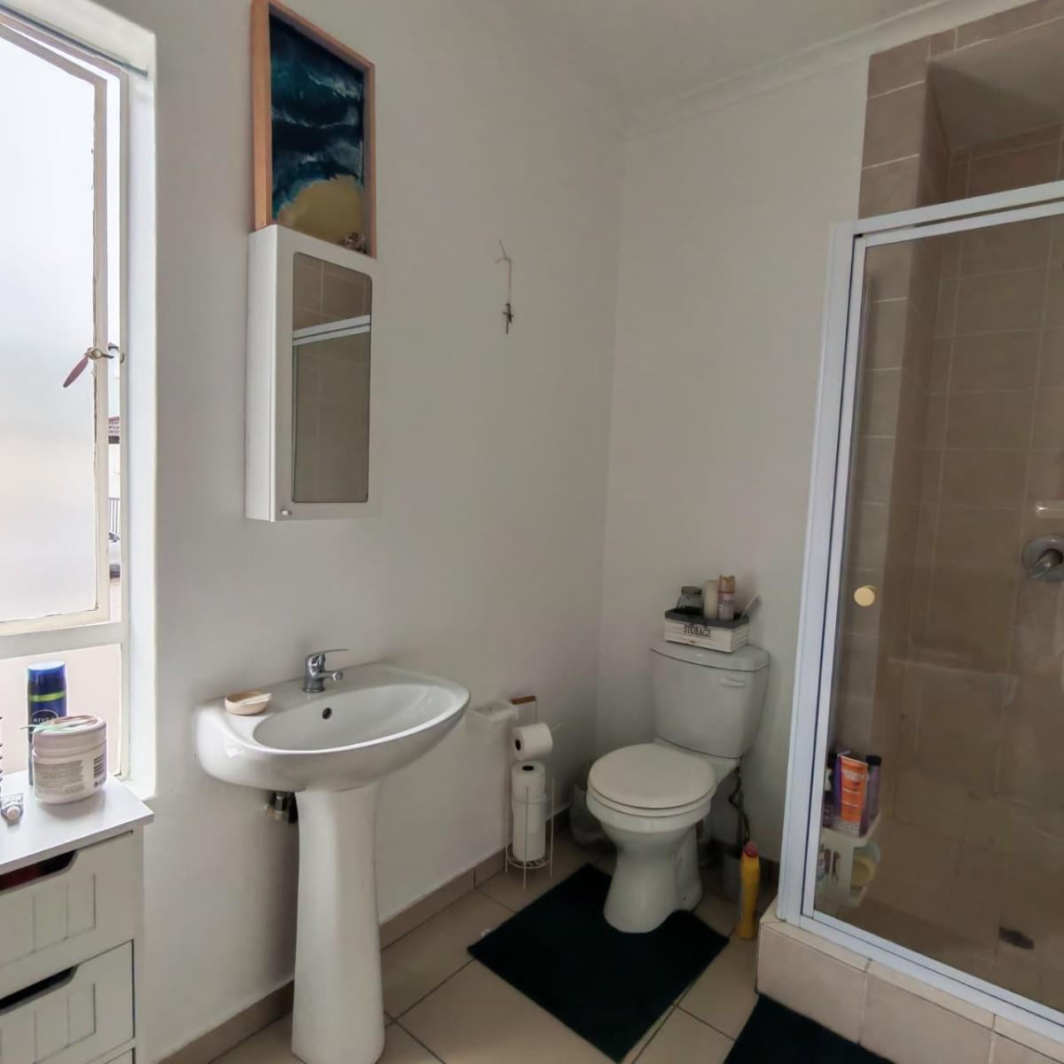 2 Bedroom 2 bathroom Apartment To Rent in Nelspruit Ext 37, Nelspruit