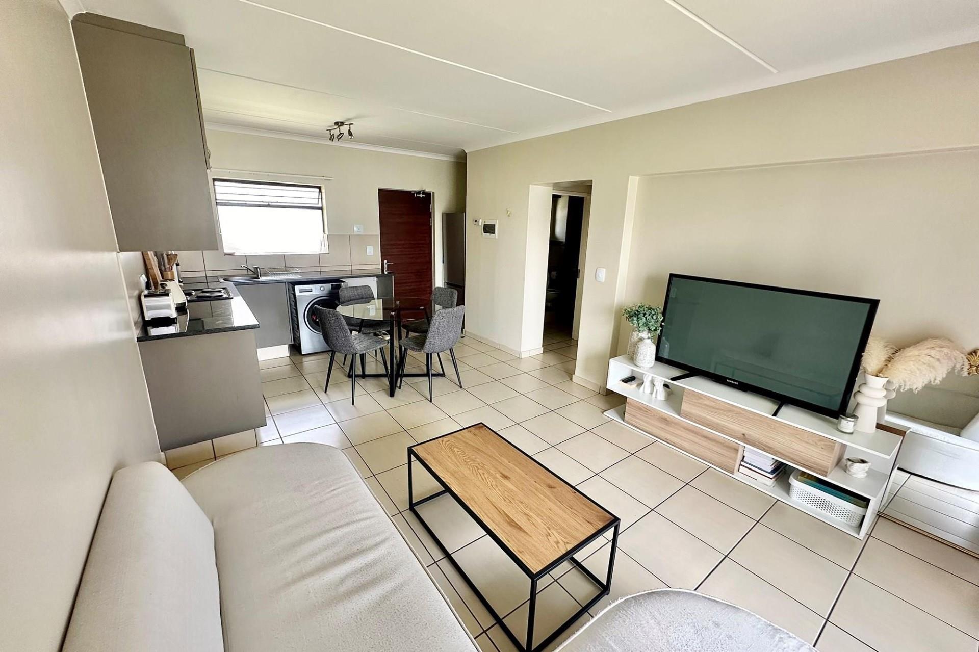First Floor 1 Bed Apartment For Sale in Barbeque Downs, Midrand