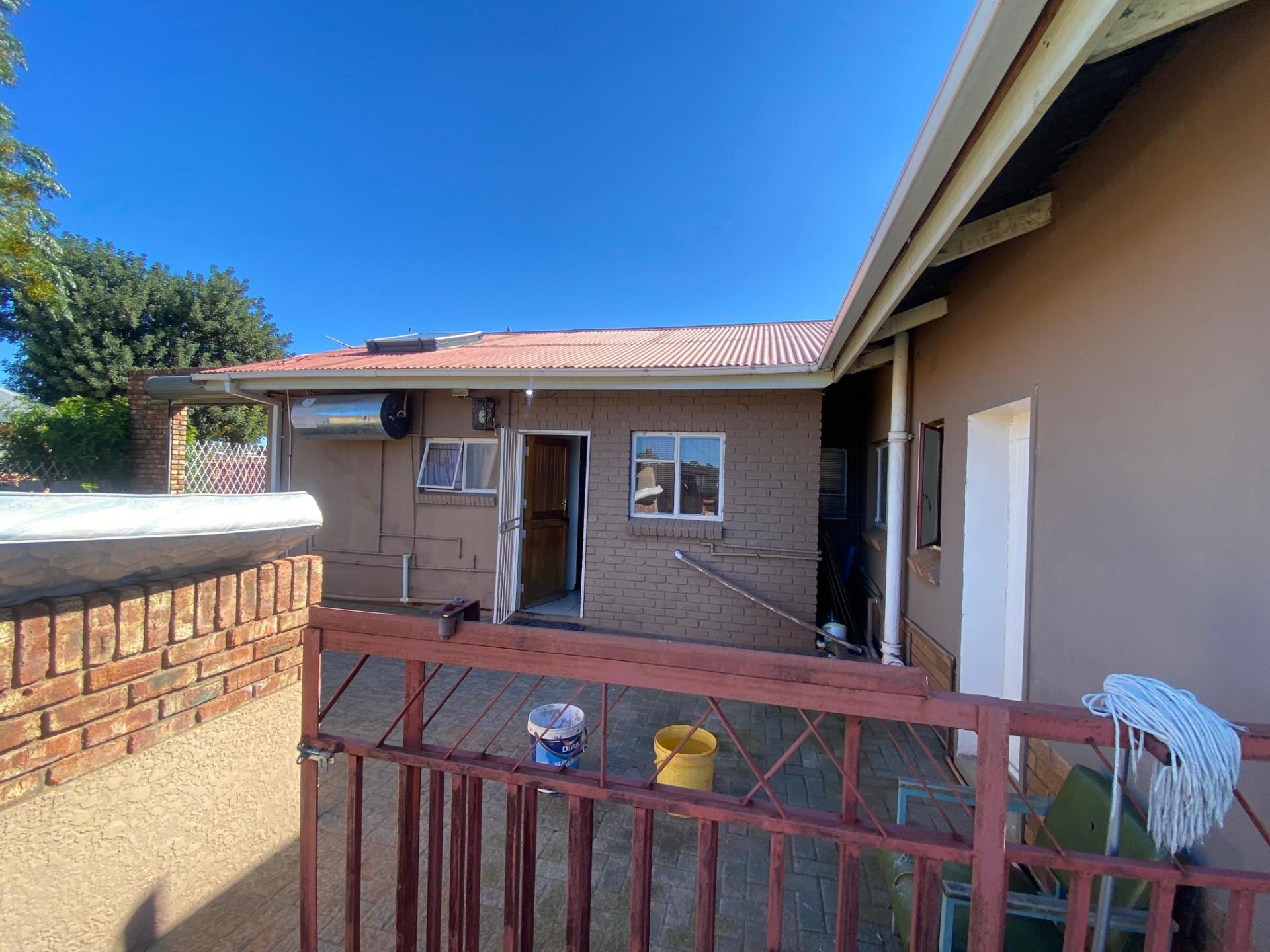House For Sale in Verwoerdpark, Kimberley