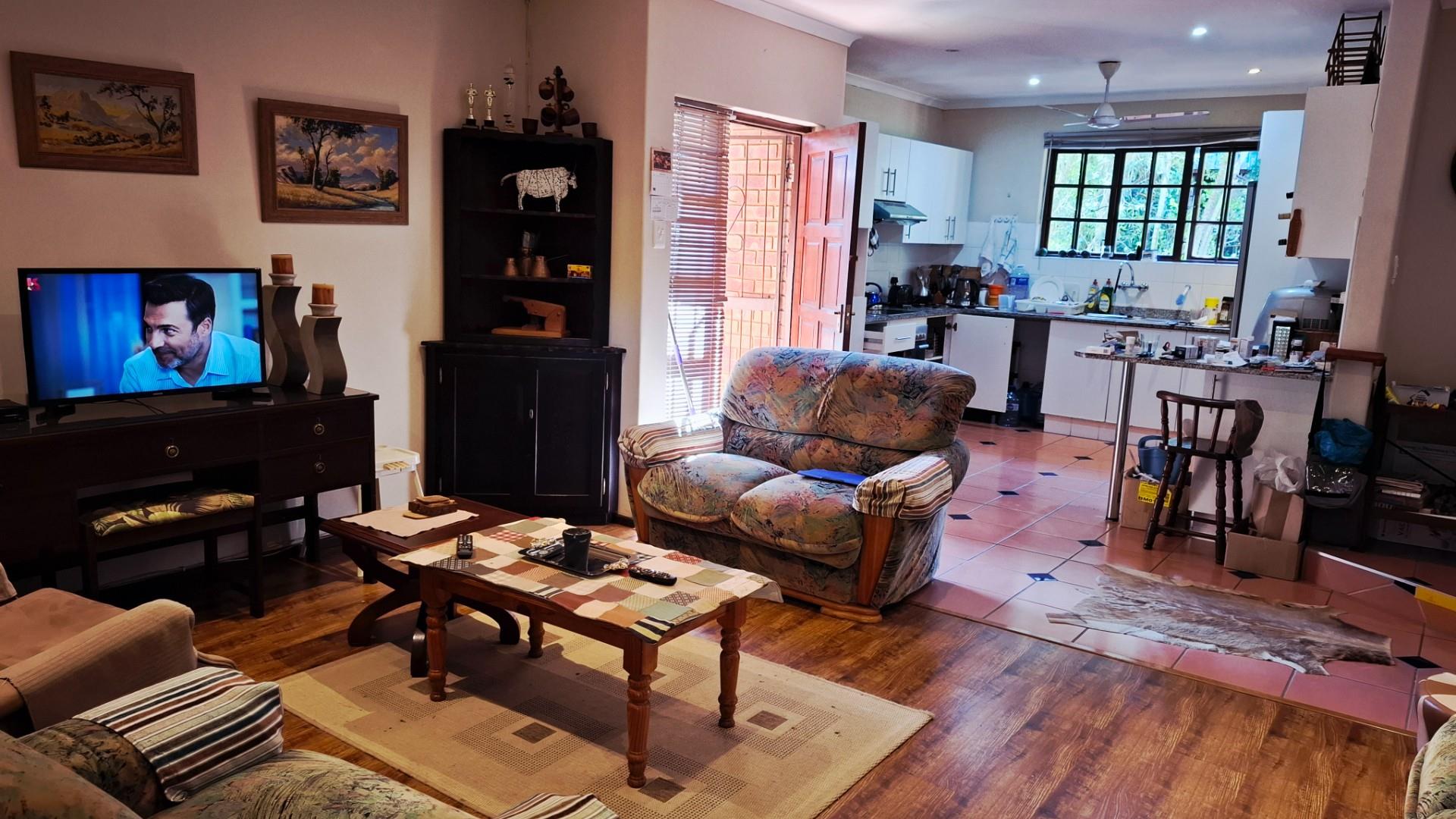 Townhouse For Sale in Margate, KwaZulu Natal