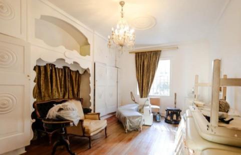 Stunning Heritage Characterful Commercial Property To Rent in Johannesburg