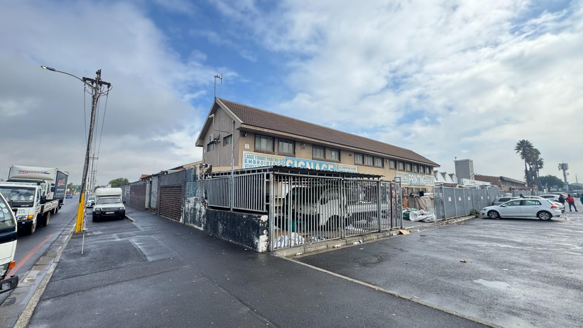 2,000m² Industrial Warehouse For Sale in Beaconvale, Cape Town | Well-Located Industrial Property