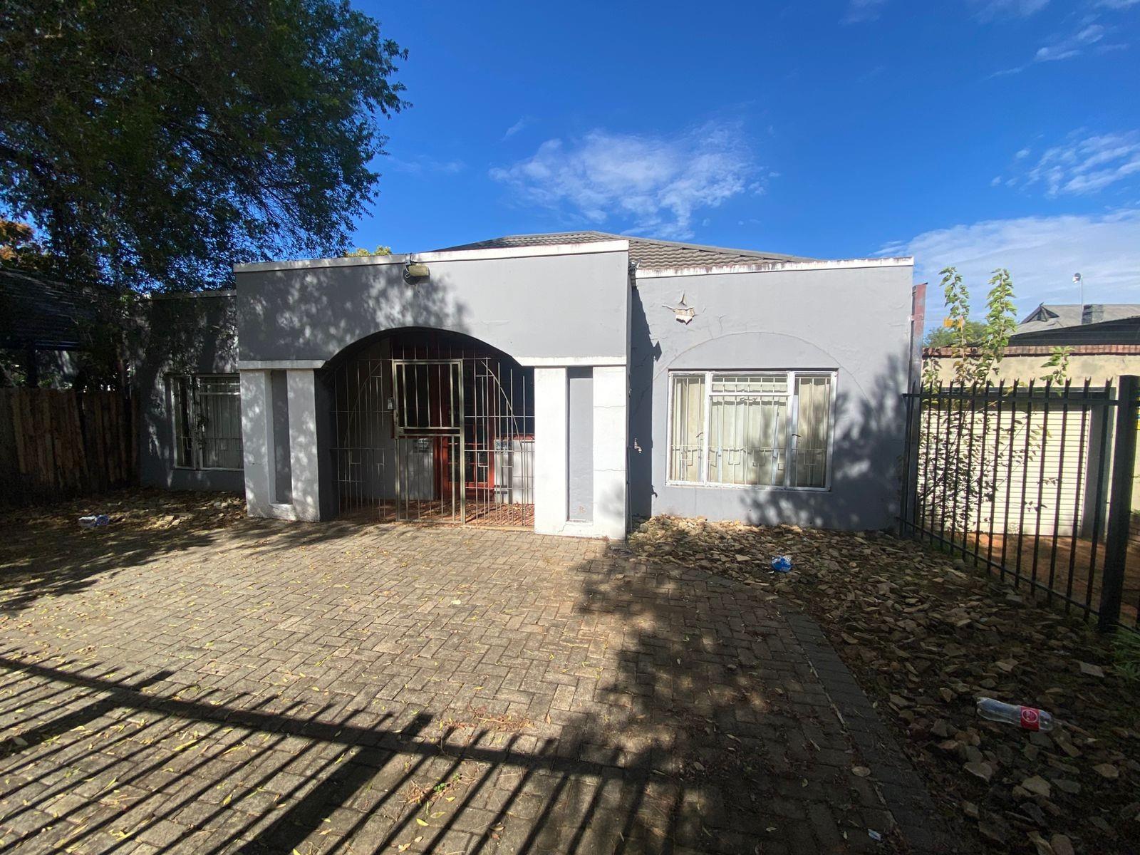 House For Sale in Westdene, Bloemfontein